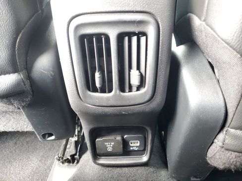 Used 2021 Jeep Compass Latitude image 14