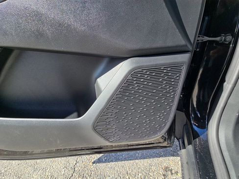 New 2026 Chevrolet Equinox LT w/ LPO, Floor Liner Package image 61