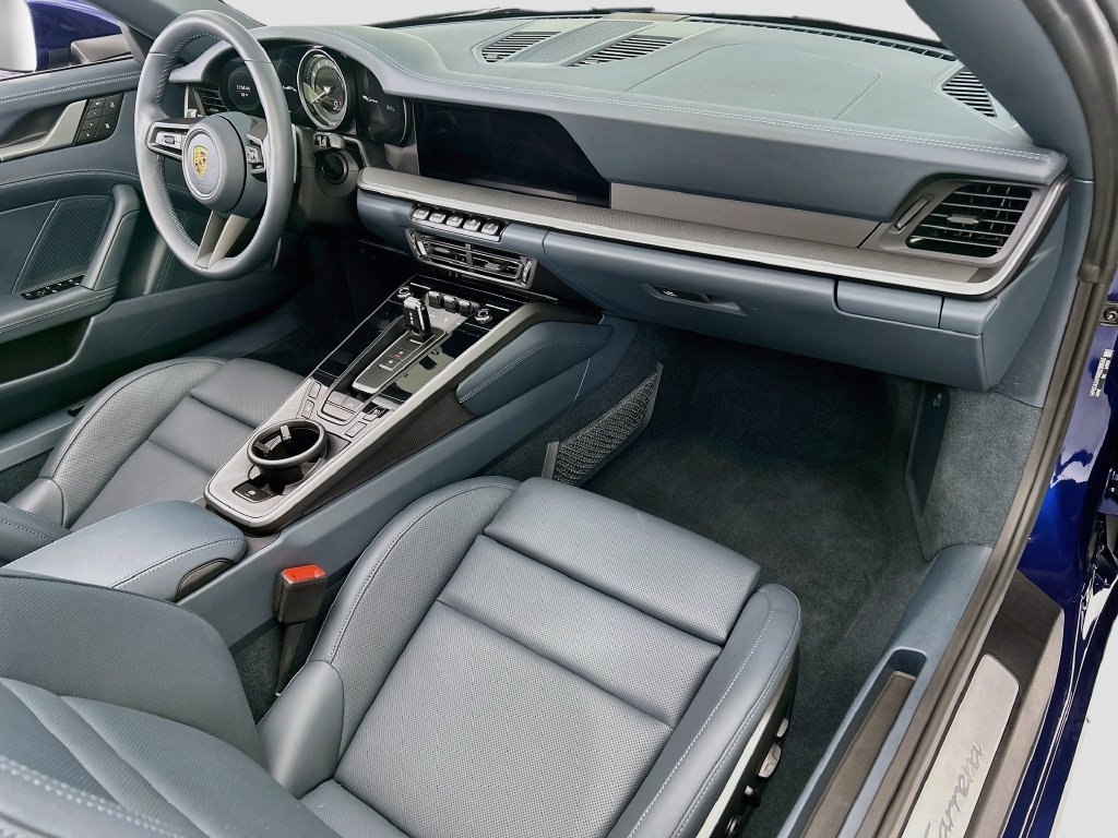 Certified 2024 Porsche 911 Carrera RWD image 19