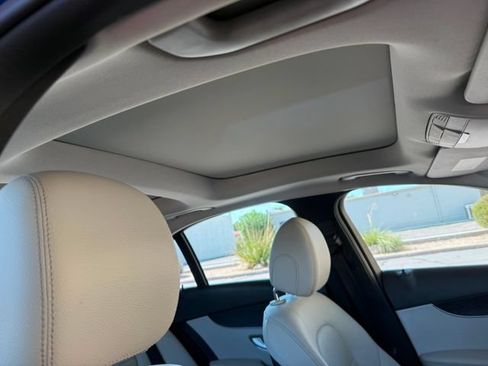 Used 2017 Mercedes-Benz C 300 Sedan image 34