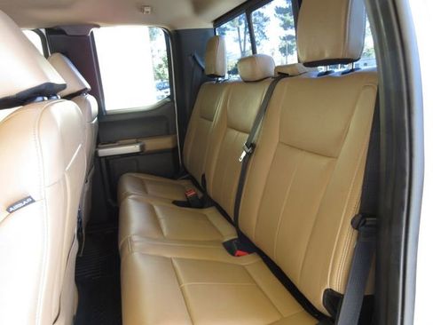 Certified 2022 Ford F350 Lariat w/ Lariat Value Package image 25