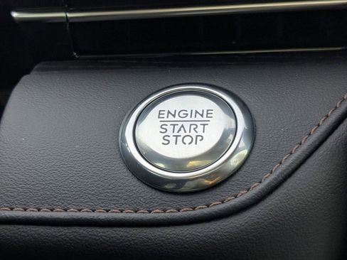 New 2026 Lincoln Nautilus Reserve AWD/4WD image 32