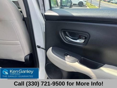 Used 2024 Honda HR-V LX image 53