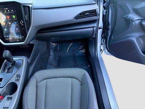 Used 2024 Subaru Crosstrek 2.0i Premium image 17