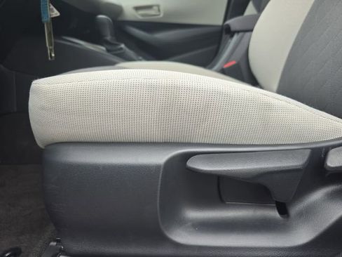 Certified 2024 Toyota Corolla LE image 29