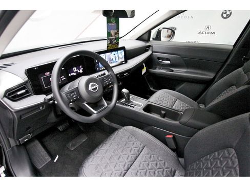 New 2026 Nissan Kicks SV w/ SV Premium Package image 12