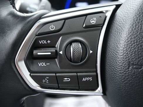 Used 2023 Acura MDX w/ Advance Package AWD/4WD image 9