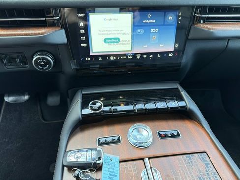 New 2026 Lincoln Navigator Black Label AWD/4WD image 30