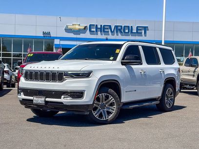 Used 2023 Jeep Wagoneer 4WD w/ Premium Group I