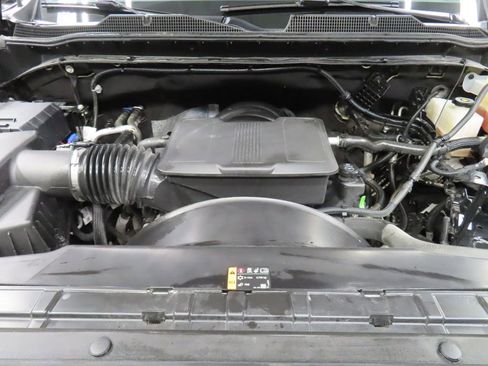 Used 2023 Chevrolet Silverado 2500 Custom w/ Gooseneck/5TH Wheel Package AWD/4WD image 24