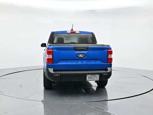 New 2025 Ford Maverick XL image 9