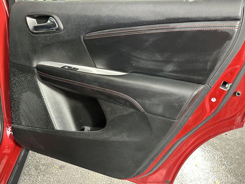 Used 2018 Dodge Journey GT image 36