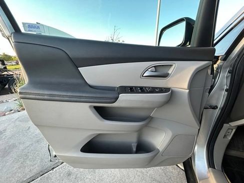 Used 2013 Honda Odyssey EX image 26