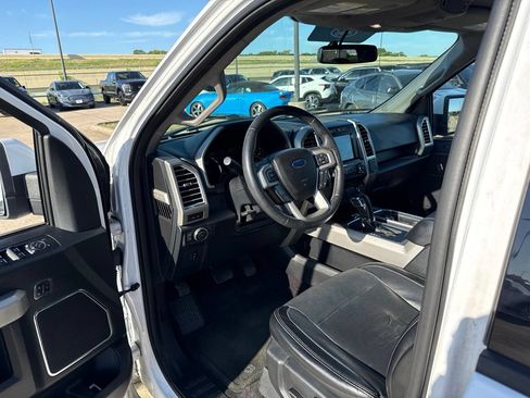 Used 2016 Ford F150 Lariat w/ Equipment Group 501A Mid RWD image 20