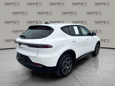 Used 2025 Alfa Romeo Tonale w/ Active Assist Package AWD/4WD image 3