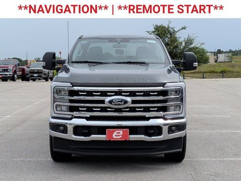 New 2026 Ford F250 XLT w/ XLT Premium Package AWD/4WD image 2