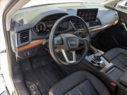 Used 2021 Audi Q5 Premium Plus w/ Premium Plus Package image 10
