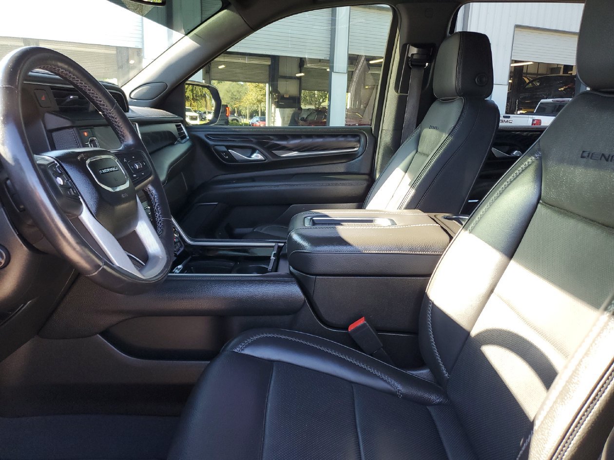 Used 2021 GMC Yukon Denali RWD image 18