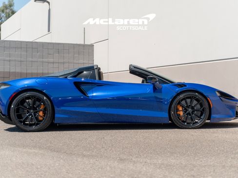 New 2026 McLaren Artura Spider RWD image 8