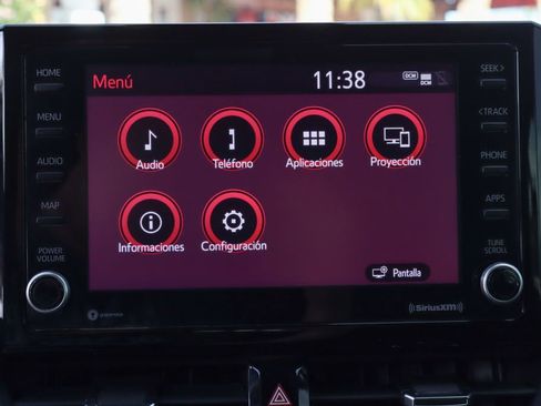 Used 2022 Toyota Corolla SE image 29