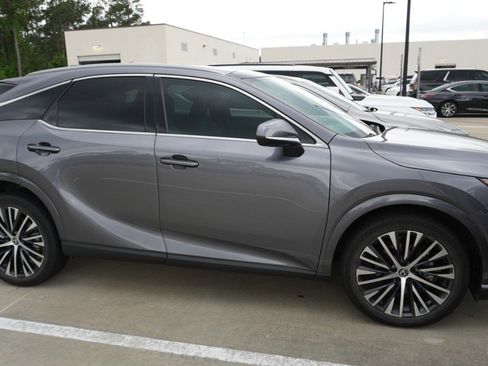 Used 2023 Lexus RX 350 Premium Plus w/ Cold Area Package image 3