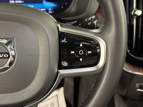Certified 2024 Volvo XC60 T8 Plus w/ Climate Package AWD/4WD image 13