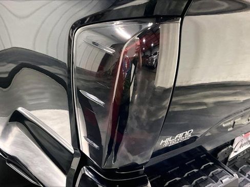 Used 2019 Toyota Tacoma TRD Sport AWD/4WD image 29