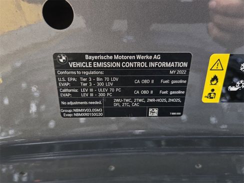 Used 2022 BMW M4 xDrive Competition image 43