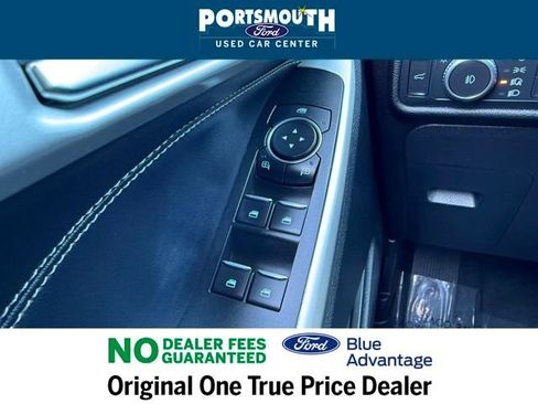 Certified 2022 Ford Explorer XLT w/ Equipment Group 202A image 25