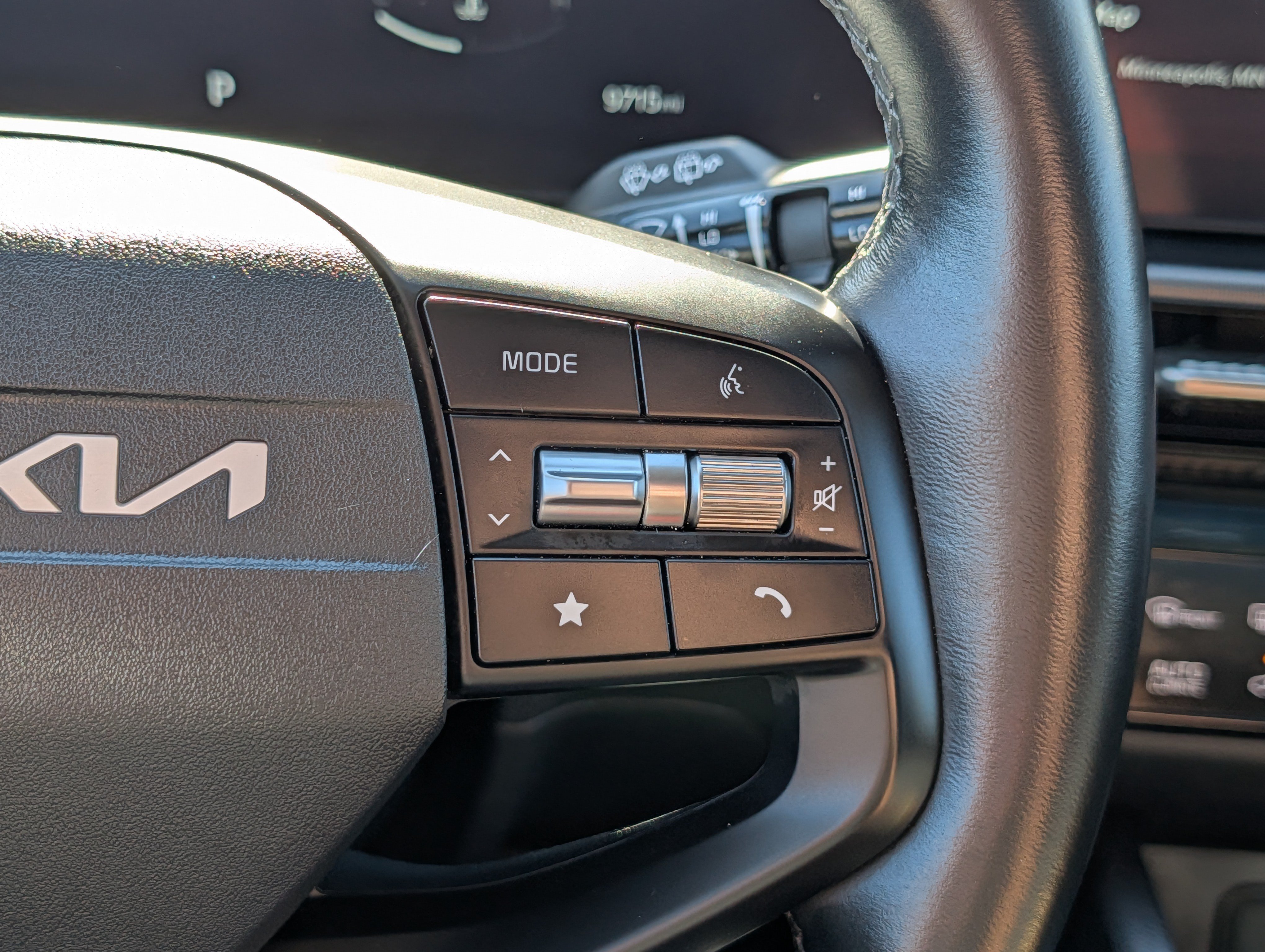 Certified 2026 Kia Sportage SX FWD image 30