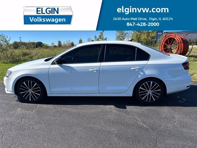Used 2016 Volkswagen Jetta Sport w/ Lighting Package FWD image 1