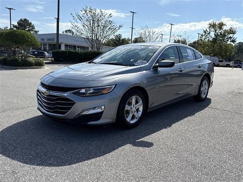 Used 2024 Chevrolet Malibu LT image 7