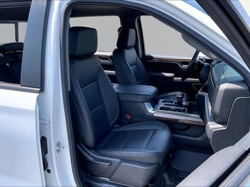 Used 2025 Chevrolet Silverado 1500 RST w/ RST All Star Premium Package AWD/4WD image 19