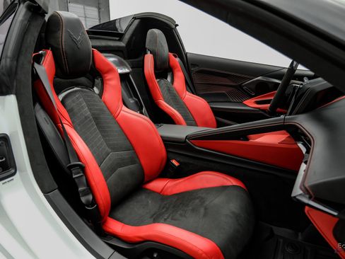 Used 2026 Chevrolet Corvette ZR1 w/ Stealth Interior Trim Package RWD image 66