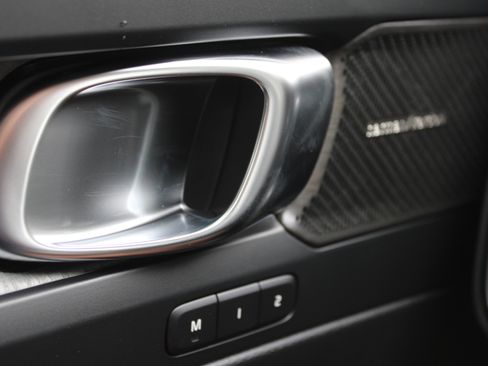 New 2026 Volvo XC40 B5 Ultra w/ Climate Package image 12