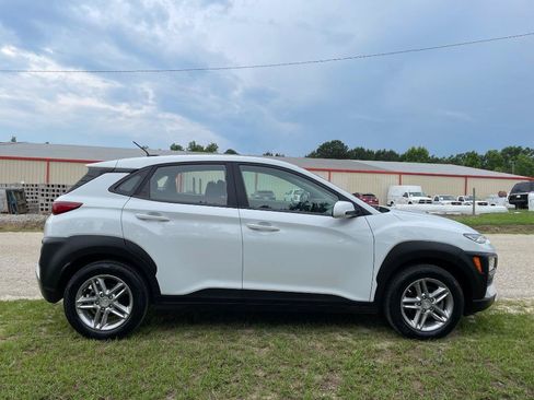 Used 2018 Hyundai Kona SE FWD image 6