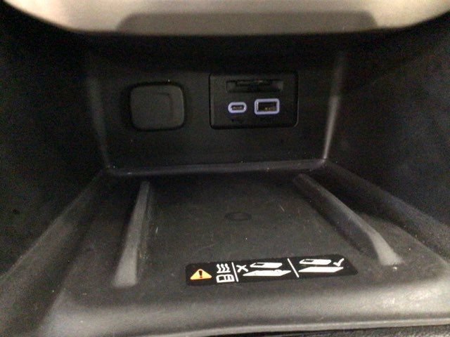 Used 2020 GMC Acadia Denali w/ Trailering Package AWD/4WD image 19