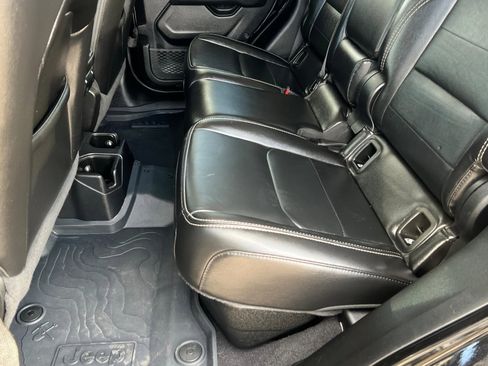 Certified 2021 Jeep Gladiator Overland w/ Popular Equipment Package image 22