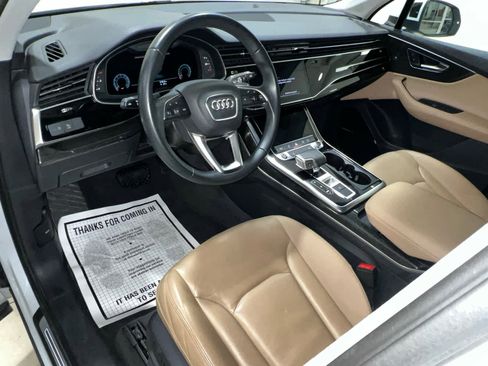 Used 2022 Audi Q7 Premium Plus image 21