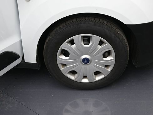 Used 2023 Ford Transit Connect XL image 35