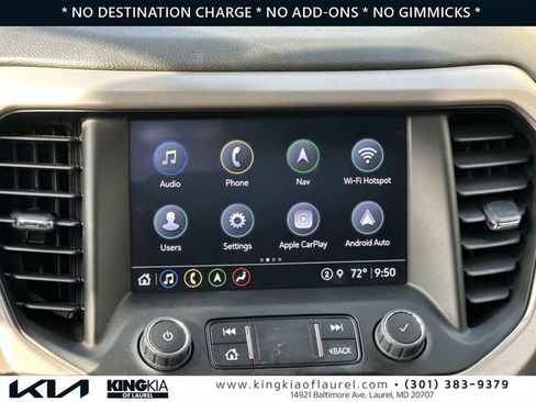 Used 2023 GMC Acadia Denali w/ Denali Technology Package image 3