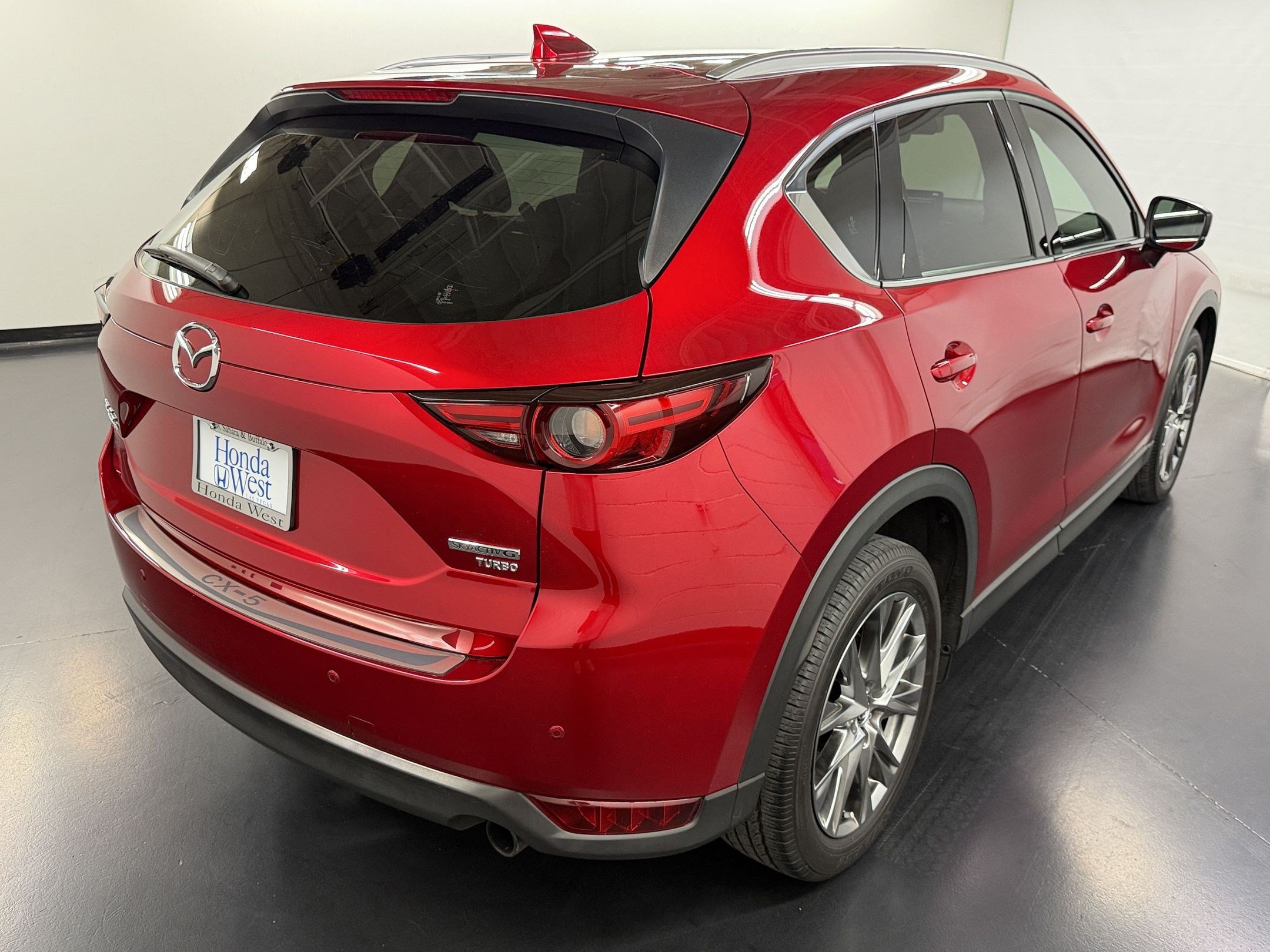 Used 2021 MAZDA CX-5 Signature AWD/4WD image 9