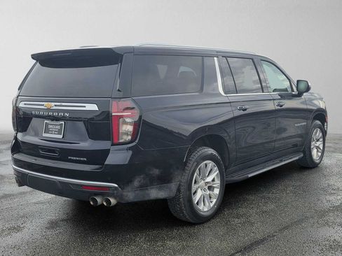 Certified 2024 Chevrolet Suburban Premier AWD/4WD image 3