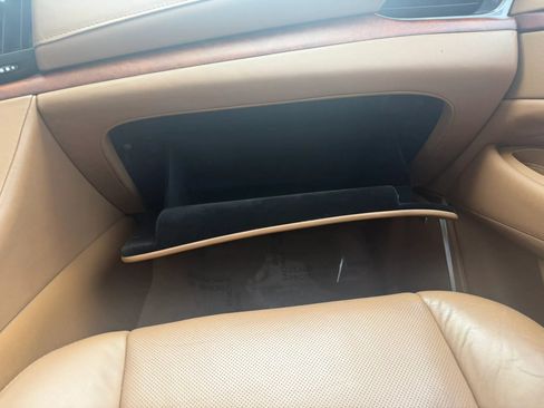 Used 2016 Cadillac Escalade Platinum AWD/4WD image 34
