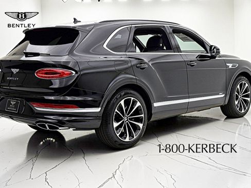 Certified 2021 Bentley Bentayga Plug-In Hybrid AWD/4WD image 7