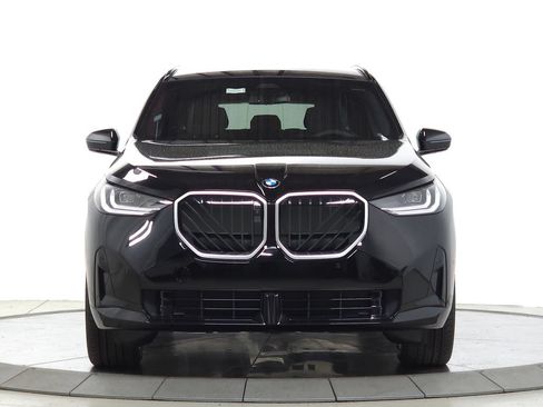 Used 2026 BMW X3 xDrive30i w/ Premium Package AWD/4WD image 2