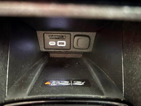 Used 2023 Chevrolet Bolt EUV Premier w/ Sun & Sound Package image 34