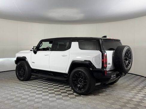 Used 2025 GMC Hummer EV 2X AWD/4WD image 9