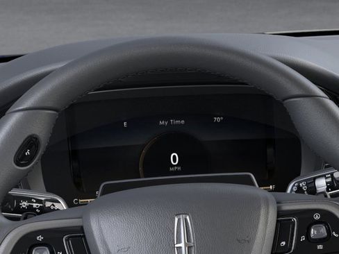 New 2026 Lincoln Corsair Premiere image 13