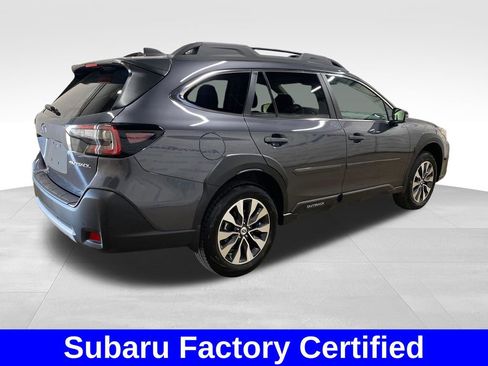 Certified 2025 Subaru Outback Limited AWD/4WD image 4